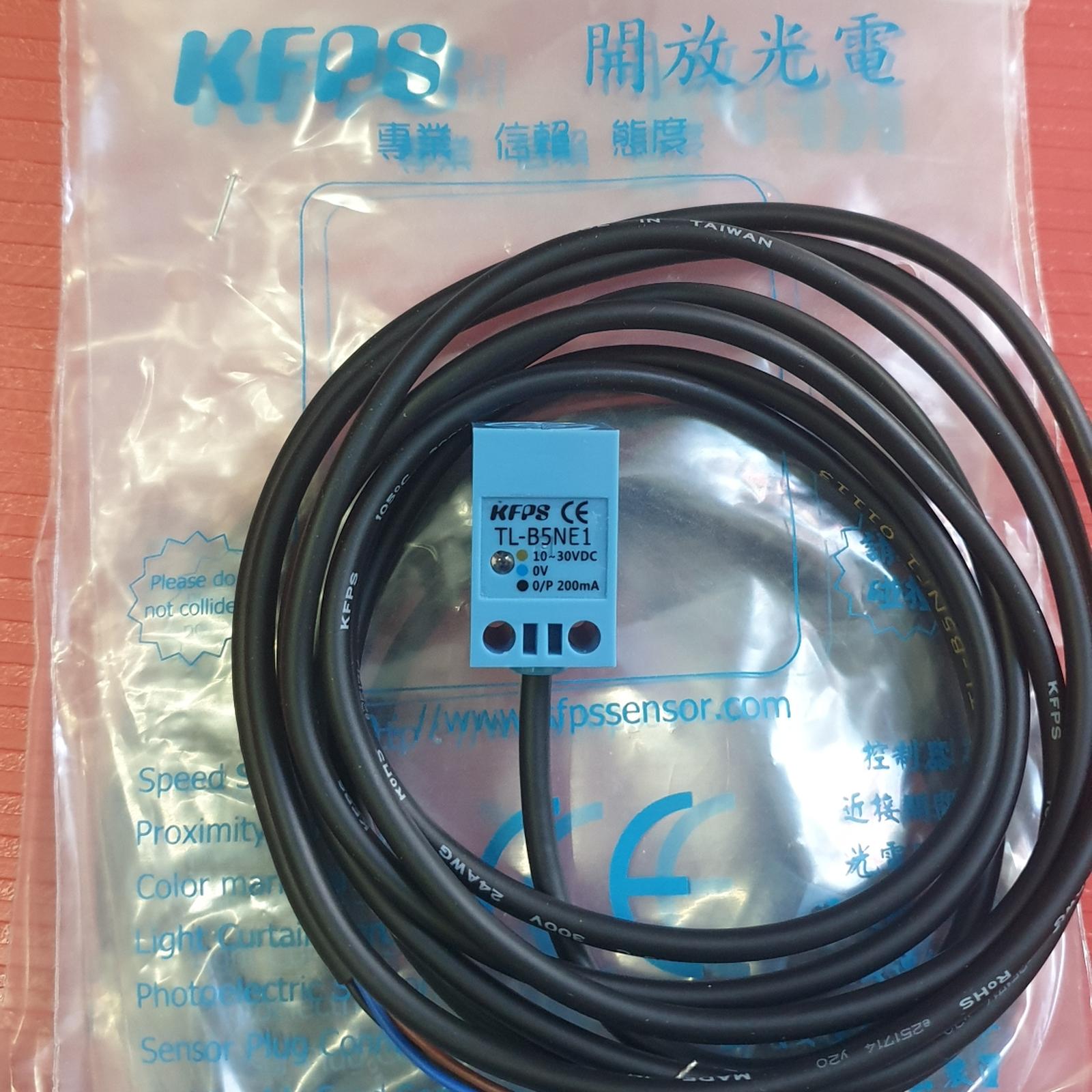 images/catalog/product/accessories/sensor-proximity-sensor-proximity-tl-b5ne1.jpg
